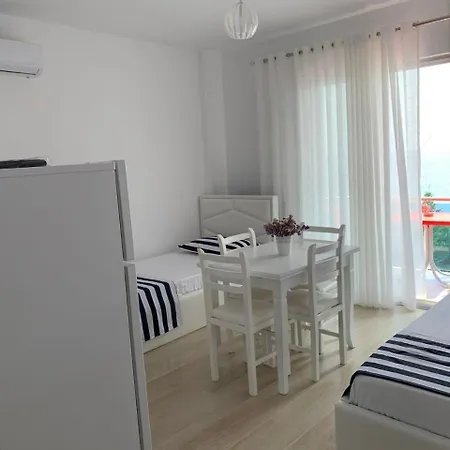 Kalluci Apart Otel 3*